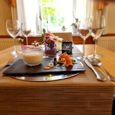 Zum Erbgericht Hotell 4*